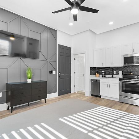 Columbus Apartment Tampa Bagian luar foto